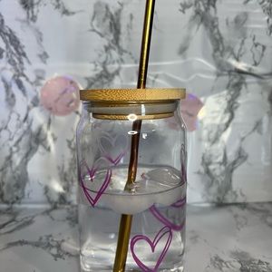 Color changing pink hearts beer can glass cup with lid and straw